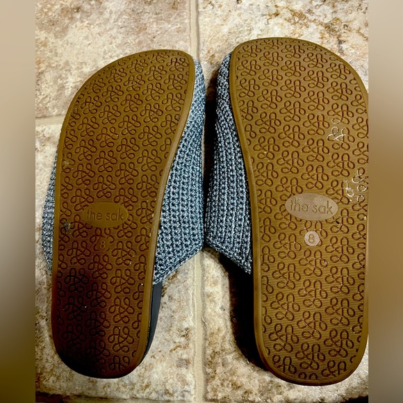 The sak clogs sparkly silver. - Picture 3 of 4